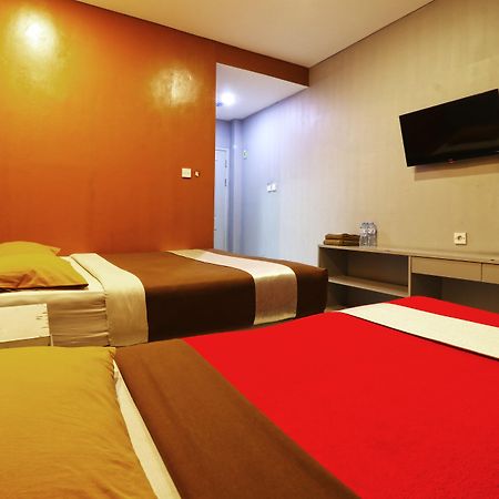 Eve Hotel Бандунг Экстерьер фото